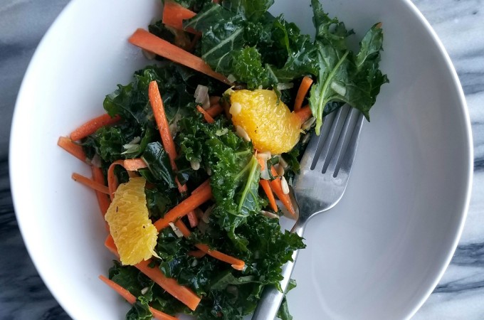 Kale Salad with Oranges, Carrots and Sunflower Seeds